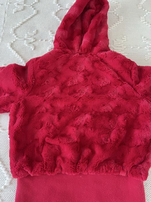 casaco quentinho para menina de 10 anos, da Bóboli. ideal para dias mais frios