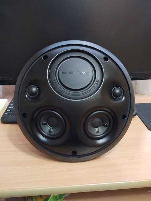 Harman Kardon Onyx studio 2