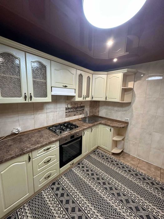 Продаж будинку в Левкові