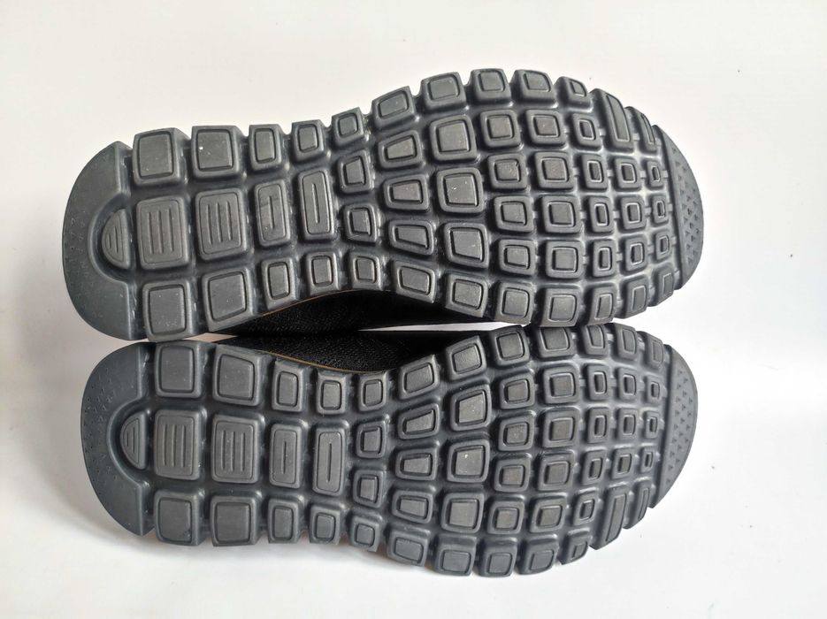 Skechers - Sneakersy r. 40