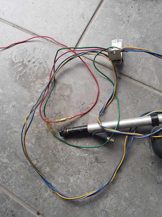 Antena elektryczna Hirschmann auta