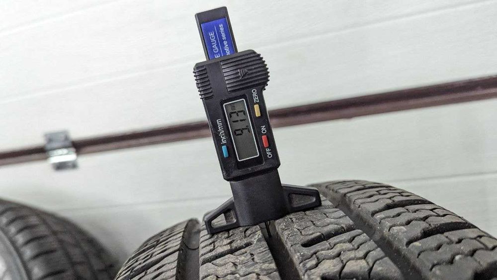 Диски в зборі з шинами Renault Trafik 5/114.3 R16 6J ET50 dia66.1mm