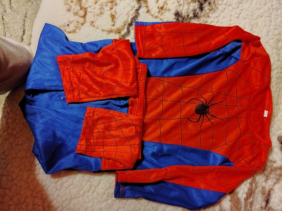 Dziecięce ubranka  na 104-110