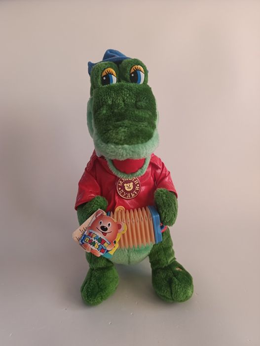 Мягкая игрушка крокодил Гена.
