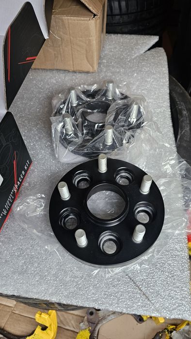 Adaptery dystanse 20mm 5x100 na 5x112