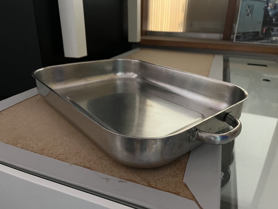 Tabuleiro em inox com pegas 38cm x 29cm