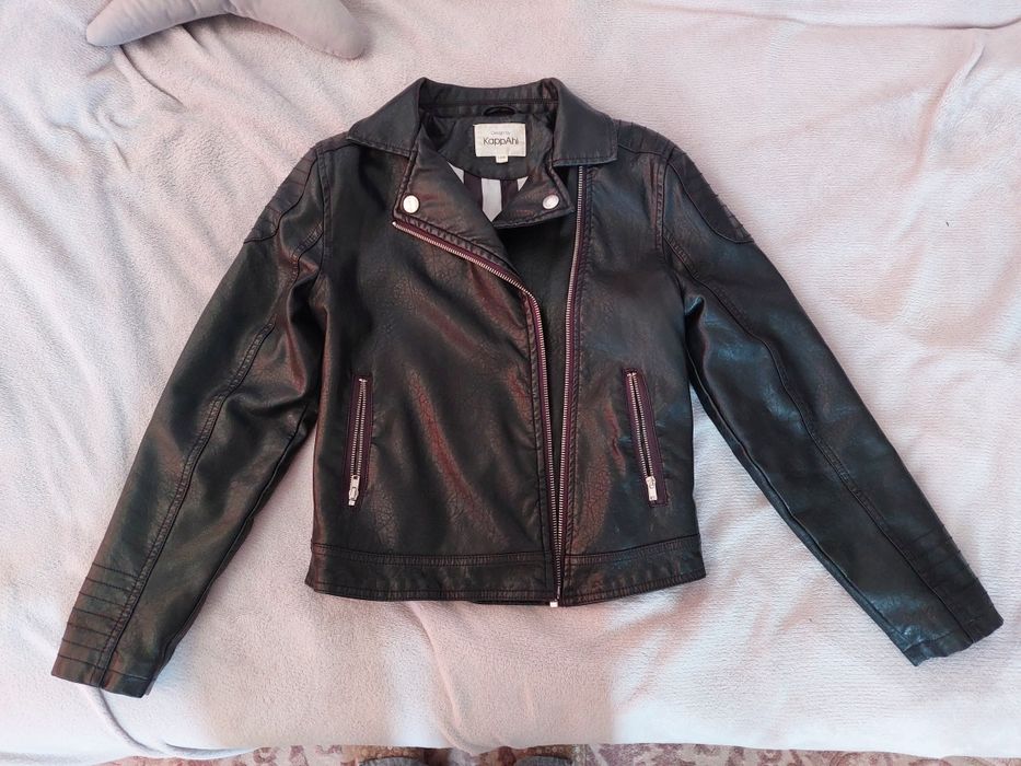 Куртка з еко шкіри 146р.