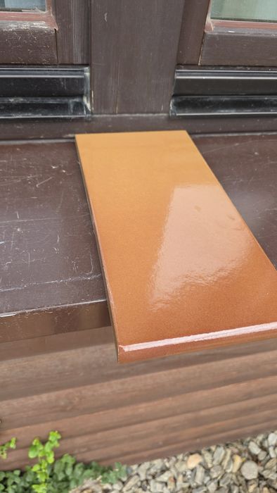 Płytka parapetowa klinkierowa 40szt  30cm x 15cm