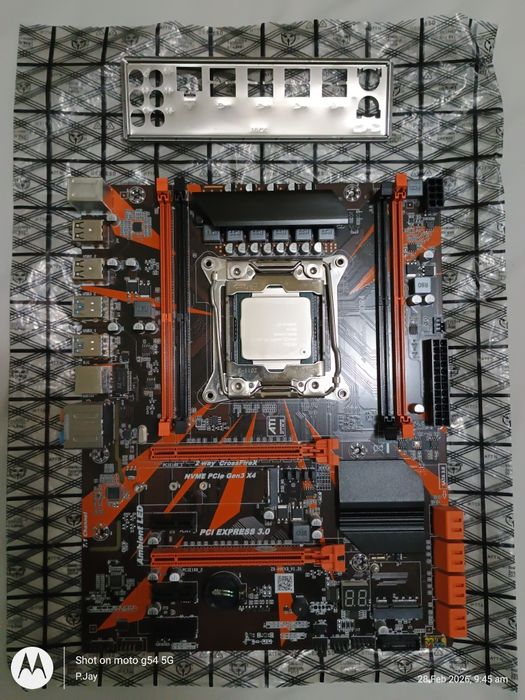 Conjunto X99 + Intel Xeon E5-2678 V3 12-Core CPU – Quad DDR4 NVMe