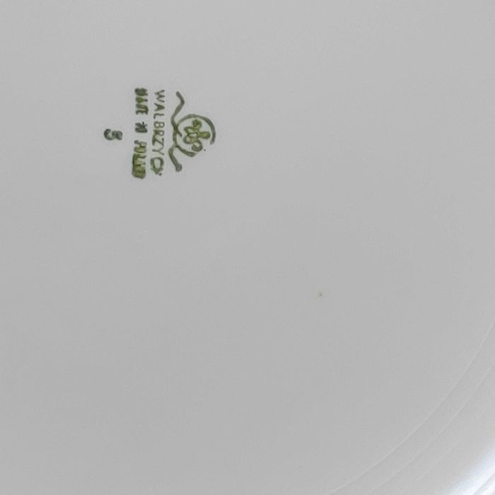 Talerze obiadowe fabryki porcelany Wałbrzych