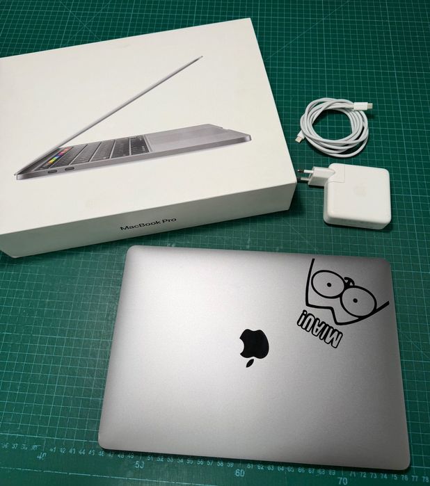 MacBook Pro 13 A2289 8GB 512GB MXK52ZE/A 283cykle
