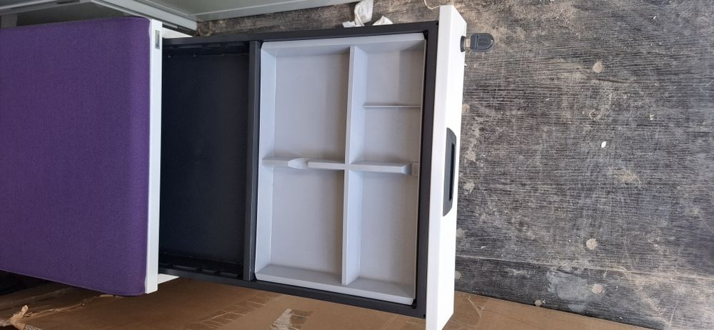 25 szt Kontenerek biurowy Kinnarps 56,5x40x60 cm