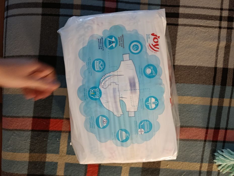 Продам дитячі підгузки Joy 4 розміру