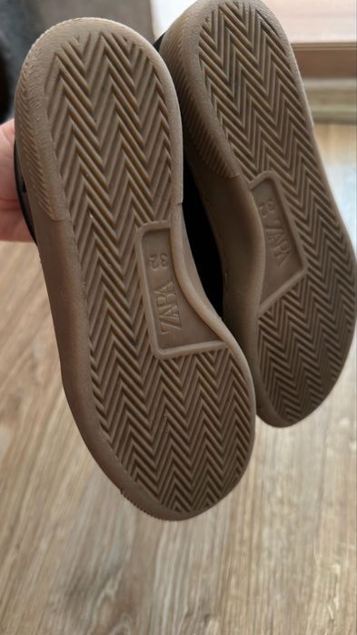 Zara кеди кросівки 32
