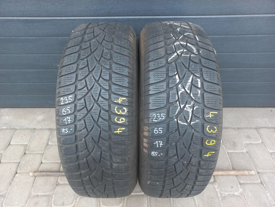 Opony zimowe Dunlop 235/65/17 104H