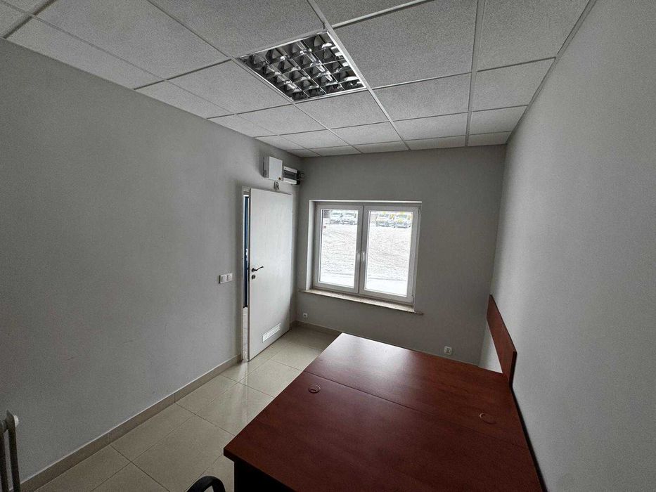 Lokal użytkowy do wynajęcia - Kielce, Herby