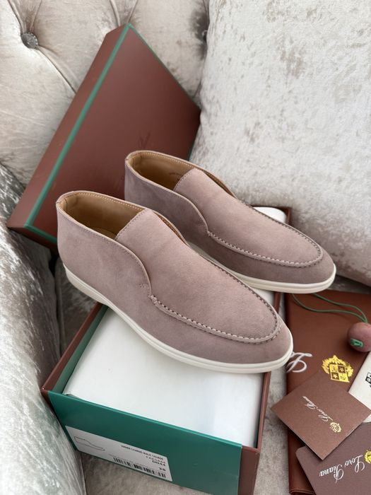 Жіночі лофери замшеві бежеві, сіро-блакитні loro piana