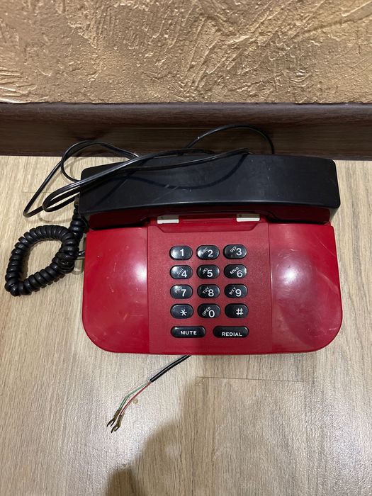 Телефоны стационарные