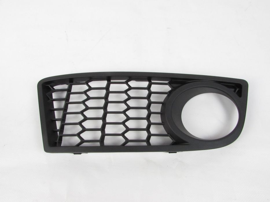 Grelha Farol Nevoeiro Bmw 1 Ref: 51118048968