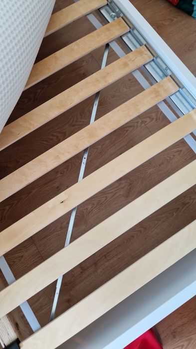 Cama MALM nova + estrado