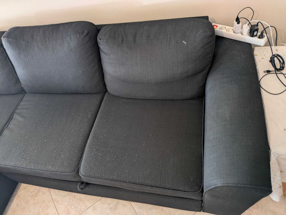 Sofá preto Conforama