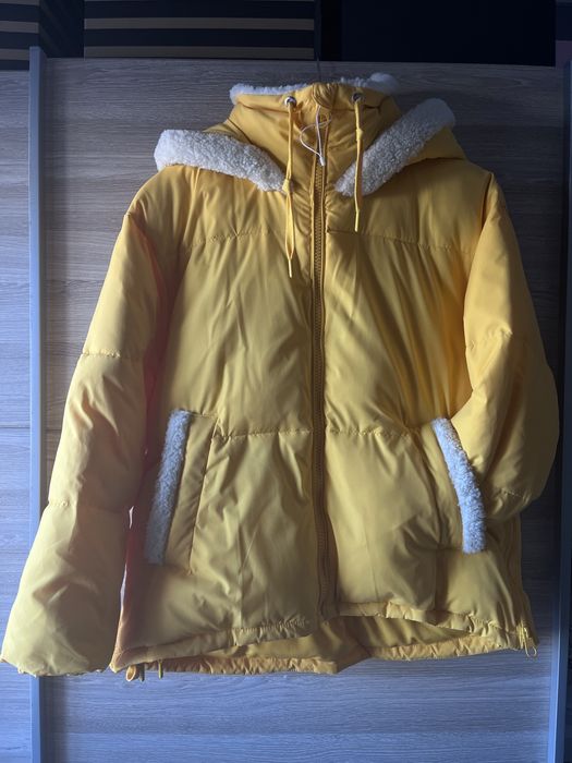 Casaco Bershka Novo435347375932067843