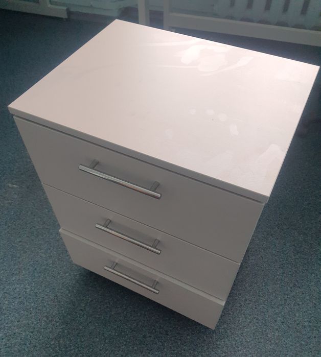 Тумба 3х шухлядна (на фото зібраний вигляд)