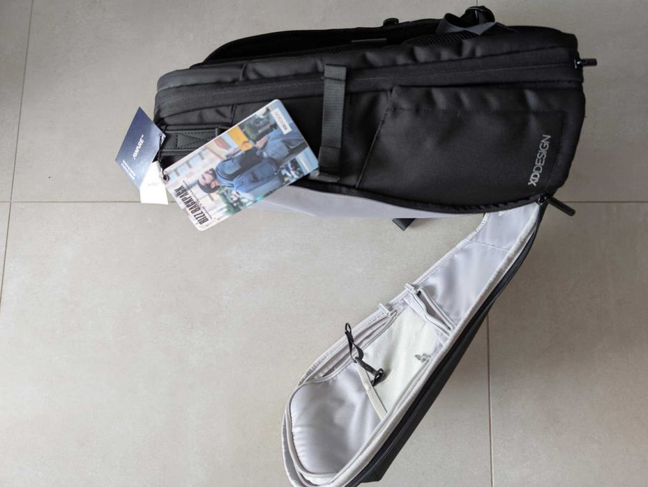 NOWY Plecak Xd Design Bizz Backpack Czarny