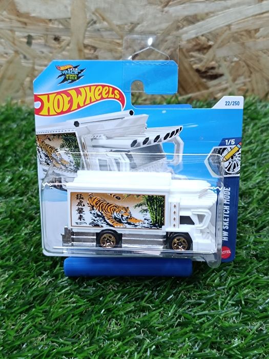 Hot Wheels Raijin Express