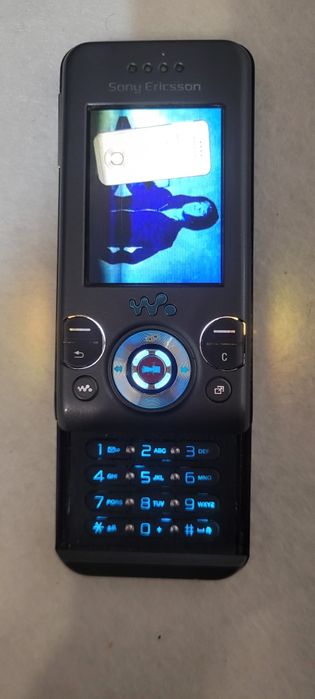 Телефон,Sony Ericsson w580i