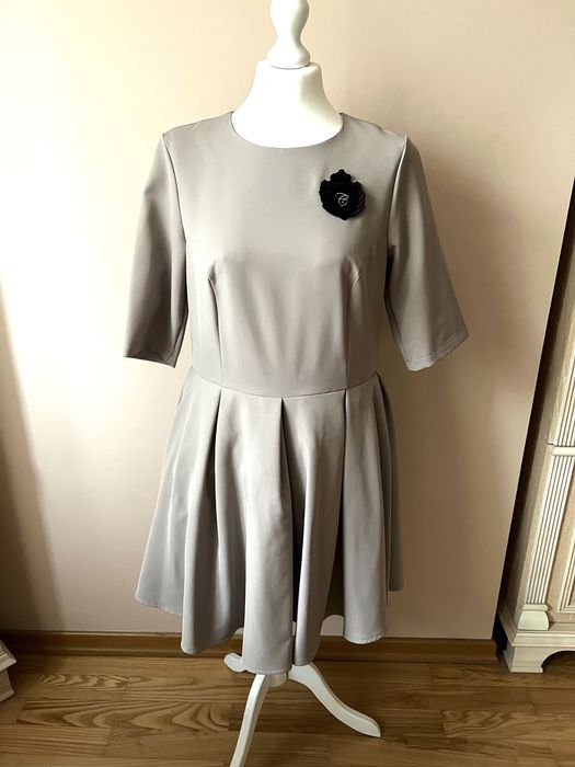 Sukienka Cocomore elegancka biurowa do pracy na co dzień