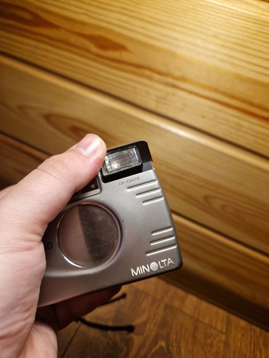 Плівковий камера MINOLTA VECTIS300