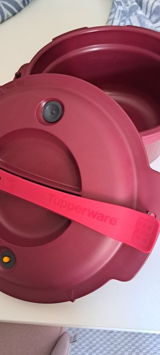 Tupperware® Microwave Pressure Cooker / Panela de Pressão para Microon