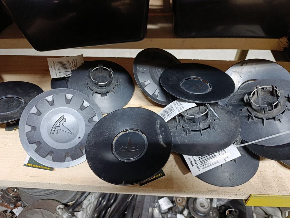 Ковпачки дисків  Tesla model Y