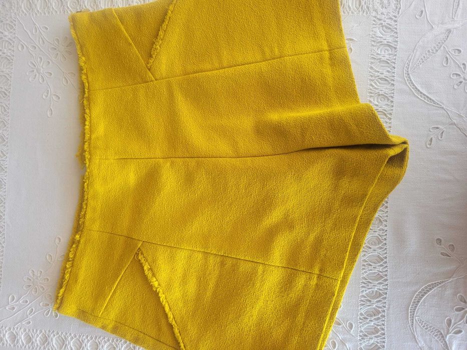 Calções ZARA - Novos