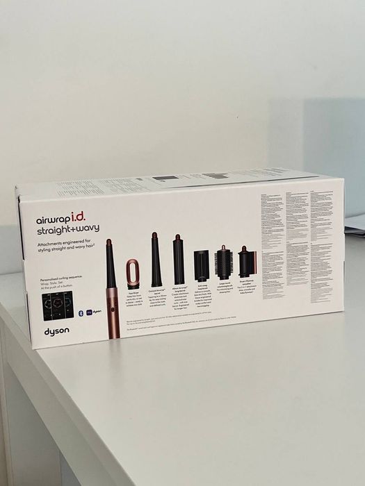 Dyson Airwrap i.d. Straight + Wavy