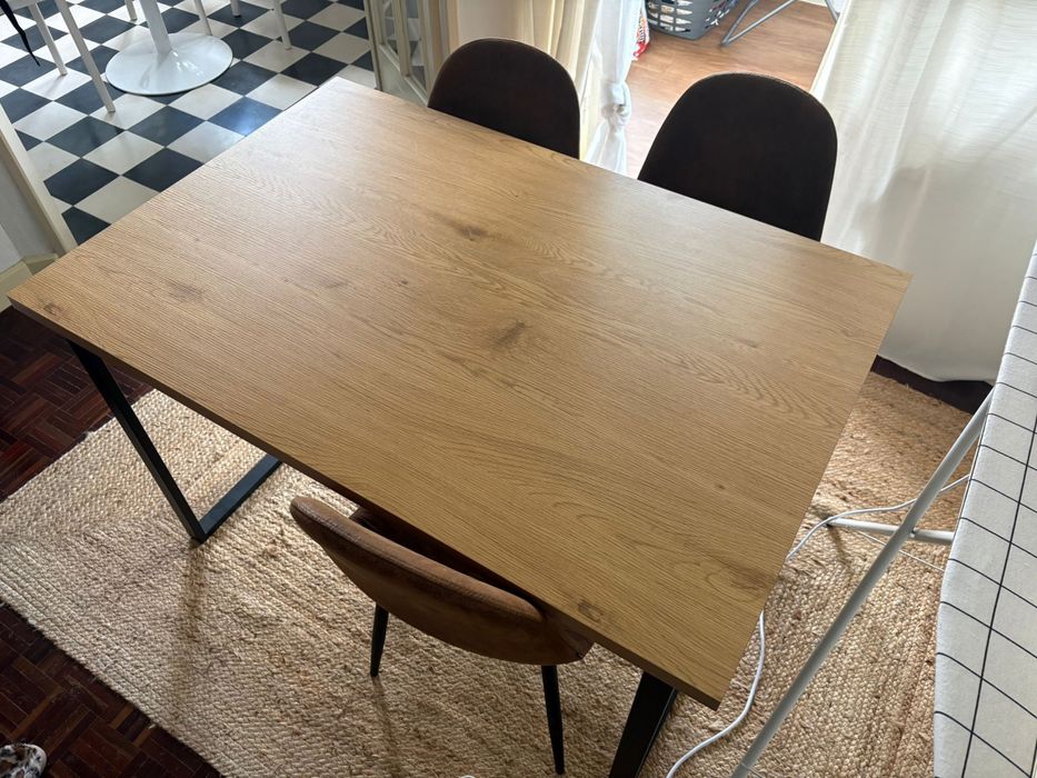Mesa Retangular Jysk