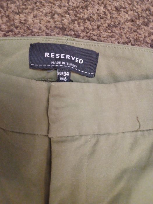 Spodnie Reserved xs
