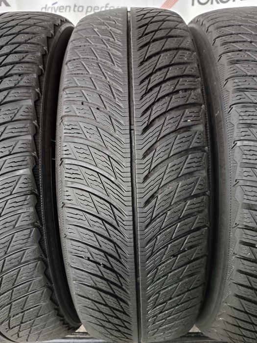 Зимові шини 215/65 R17 Michelin pilot alpin 5	2020рік