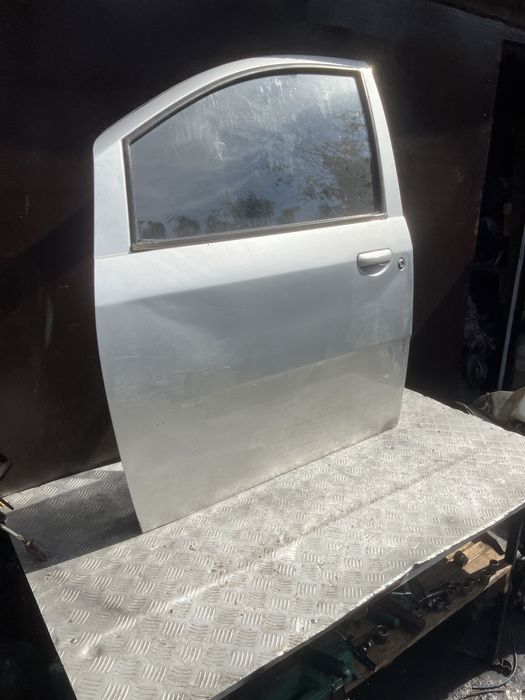 Дверь водителя в сборе Чана бенни chana benni