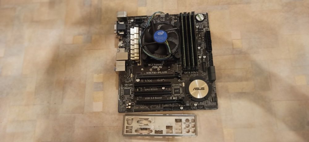 Материнская плата ASUS H97M-PLUS + Intel Core i5-4440 3,1 Ghz