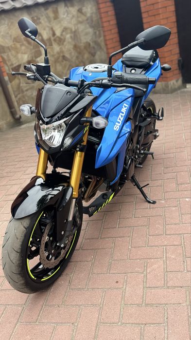Suzuki GSX-S750 Сузуки 2021 рік