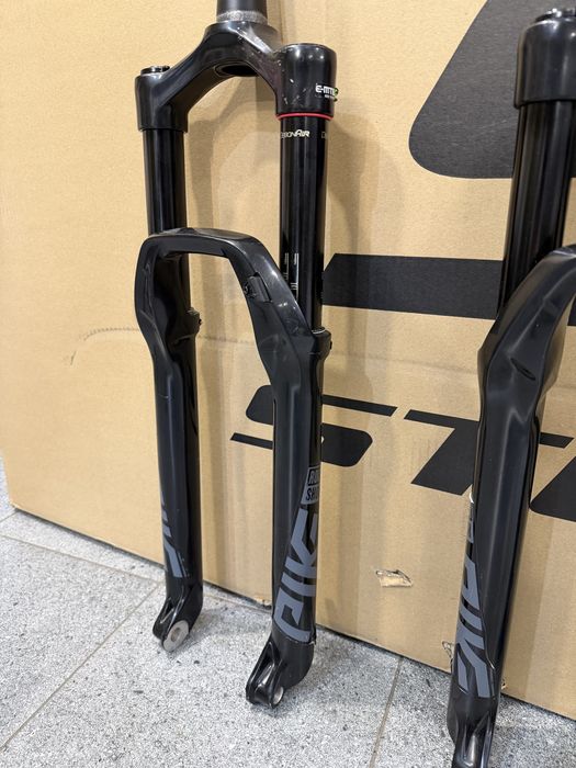 Amortyzator pike 150mm skoku 27,5 kolo