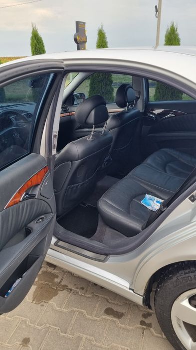 Mercedes-Benz E500