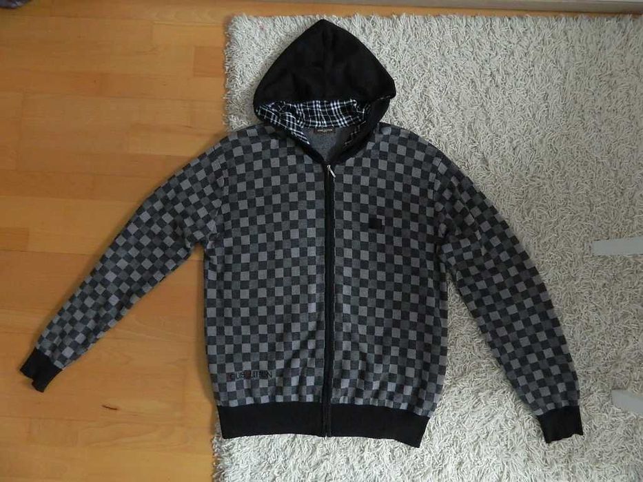 Louis Vuitton sweter oryginalny z kaszmiru rozmiar L stan bardzo dobry