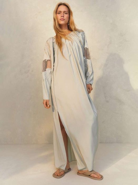 Фисташковое платье макси оверсайз H&M вышивка