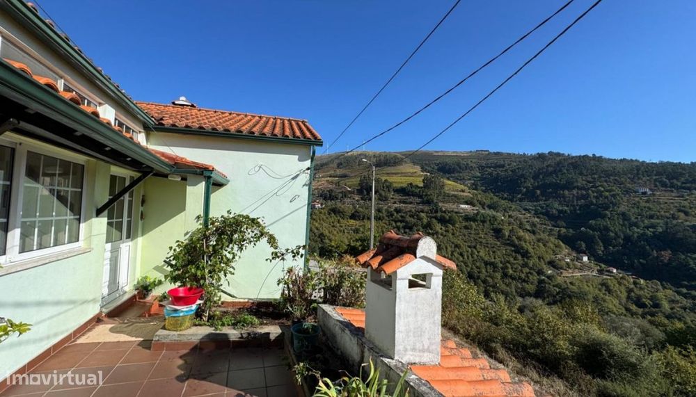 Venda Moradia V4, Gestaçô, Baião