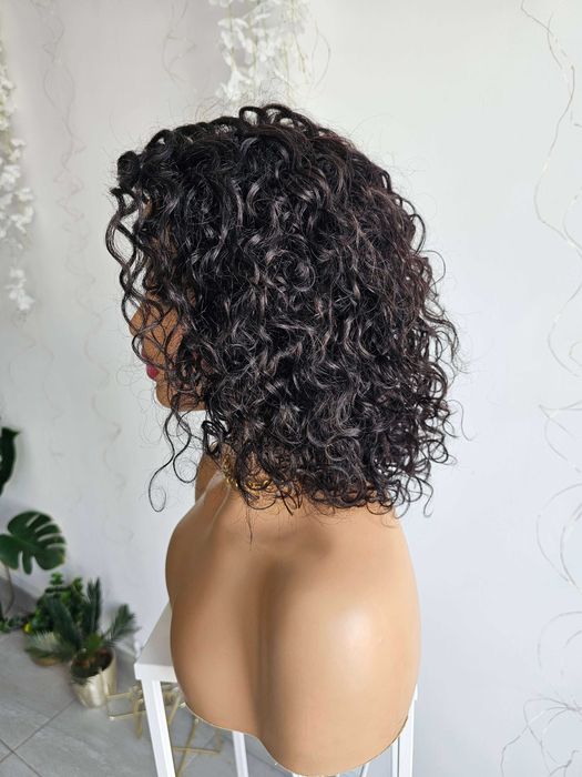 Peruka z włosów naturalnych Beti loczki, afroloki