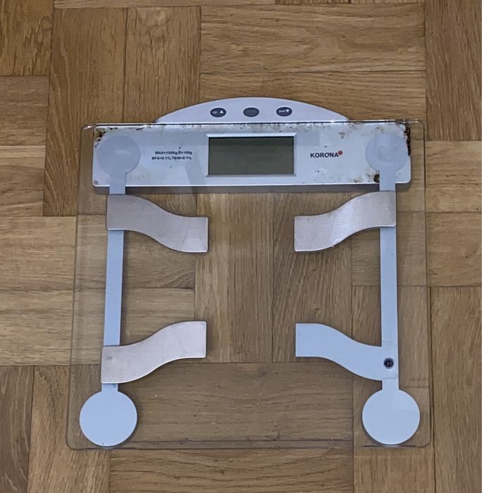 Waga elektryczna łazienkowa KORONA