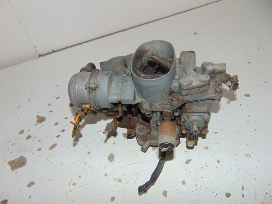 Bmw e30 1modelo carburador solex " usado em bom estado